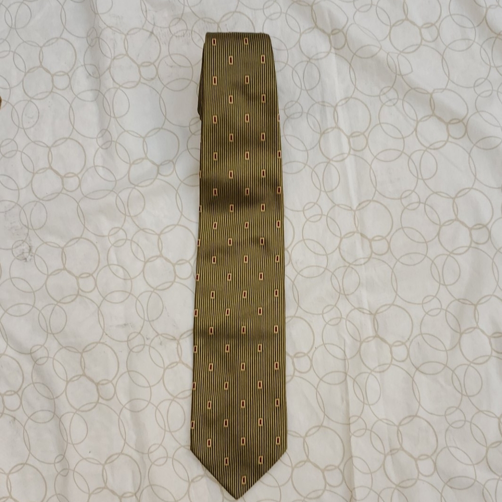 VIA TIE - Picture 2 of 8